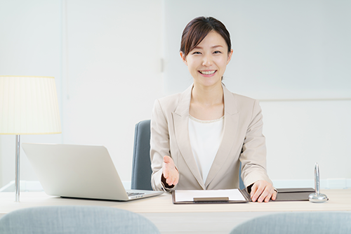 設立1年未満でも審査が可能
