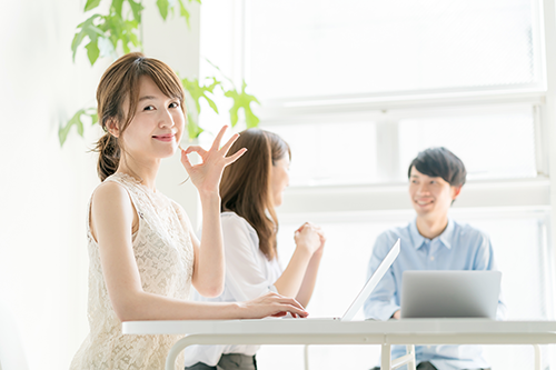 審査手続き・申し込みが簡単