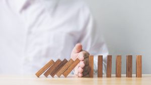 格安税理士の落とし穴、決算のみ依頼し続けるのは危険？